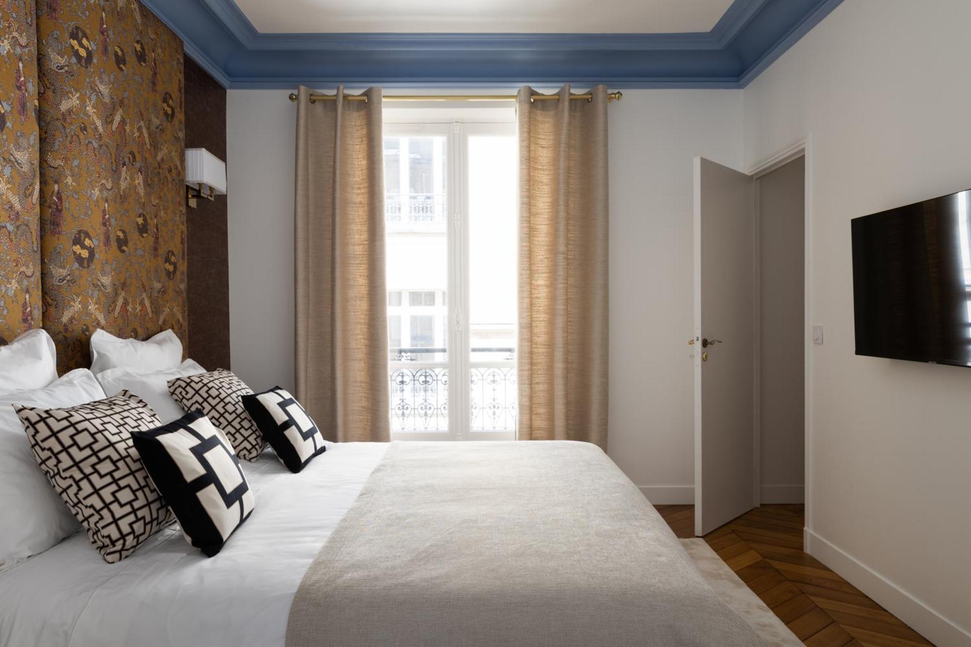 Appartement Champs Elysees Montaigne Luxury 2 Bedroom *